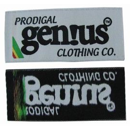 Las etiquetas tejidas personalizadas logotipo de la marca bordaron las etiquetas Eco de la ropa amistoso
