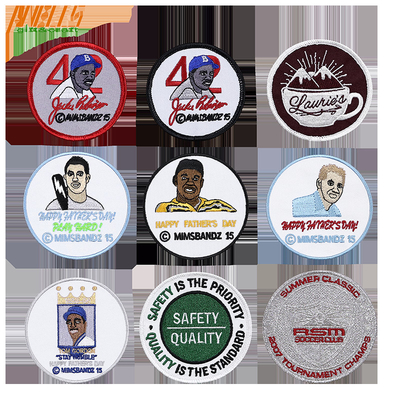Patches de bordado personalizados de hierro en bordes entrelazados y diseño personalizado