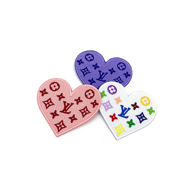 Multifarious Cartoon Iron on Embroidery Patches for Clothing Howdy Patch Wholesale (Múltiples cartoon hierro en los parches de bordado para la ropa)