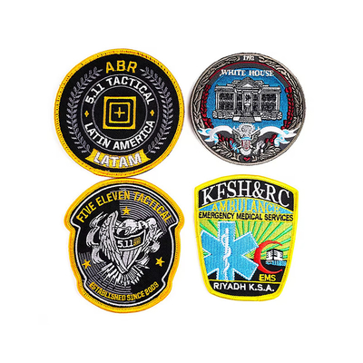 Enlace de bordes de hierro en bordado Patches de logotipo bordado personalizados