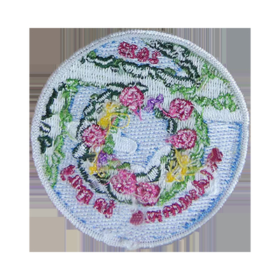 Venta al por mayor de insignias bordadas tejidas de moda
