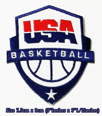 LOS E.E.U.U. El bordado americano del deporte del baloncesto remienda el hierro del logotipo, cosiendo en la ropa